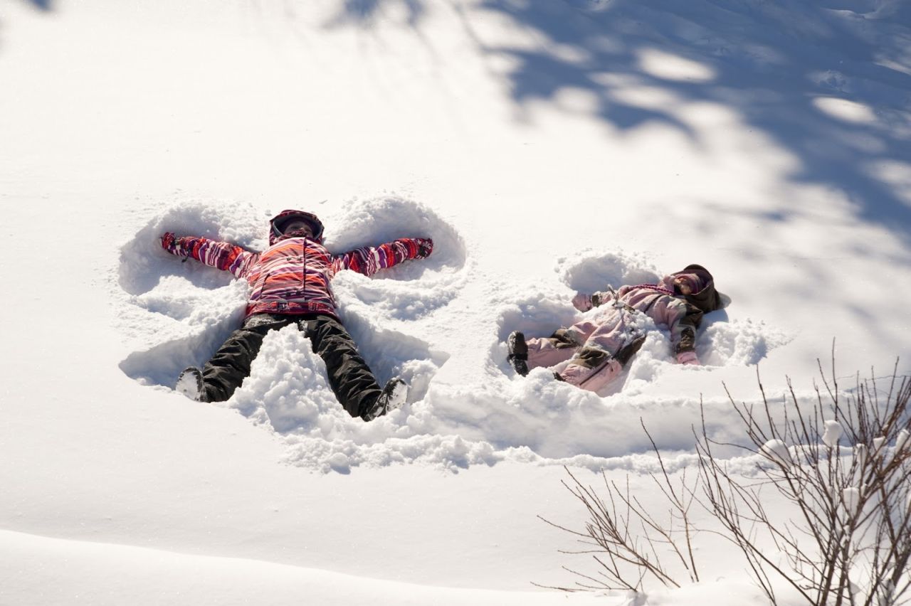 Jak spędzać czas z dziećmi zimą?