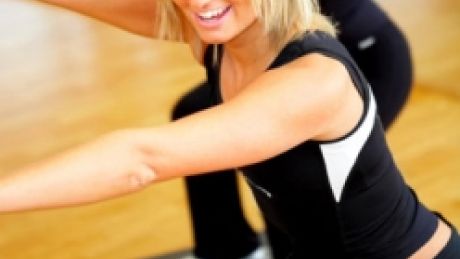 Ćwiczenia kręgosłupa piersiowego - obowiązek dla osób prowadzących siedzący tryb życia