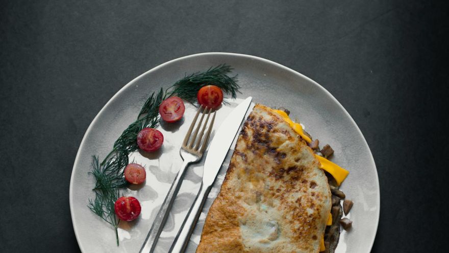 Zdrowe śniadanie Omlet owsiany: 4 przepisy na szybki i zdrowy posiłek