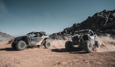 Odkryj możliwości jakie dają pojazdy side by side do jazdy terenowej Can-Am Off-Road!