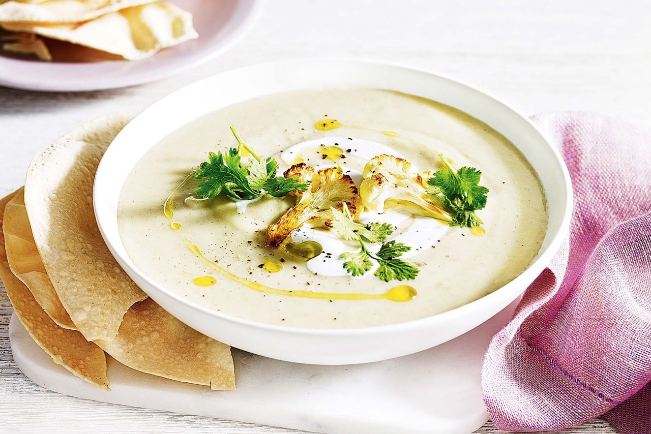 Najlepszy przepis na zupę kalafiorową – sprawdź!