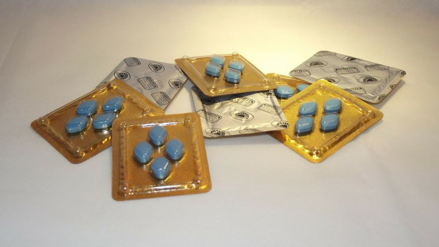 Relaks Viagra, dieta i relaks - 3 rozwiązania problemów z erekcją