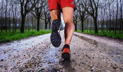 Jogging jesienią – bezpiecznie i bezproblemowo