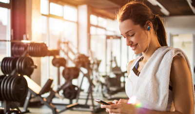 Technologia dla zdrowia i kondycji – jak nowoczesne rozwiązania pomagają nam na sali fitness
