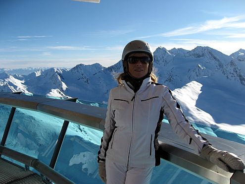 Kask03