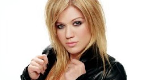 Kelly Clarkson bez kompleksów