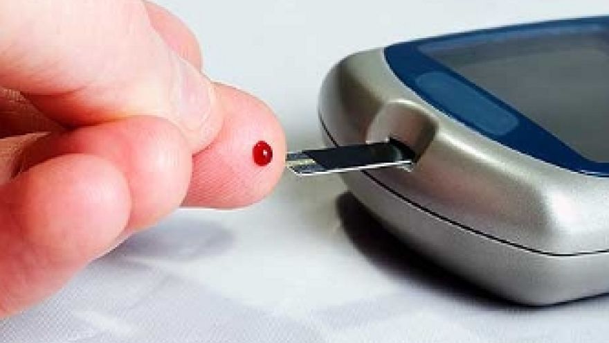 Diabetycy Glukometr głośnomówiący