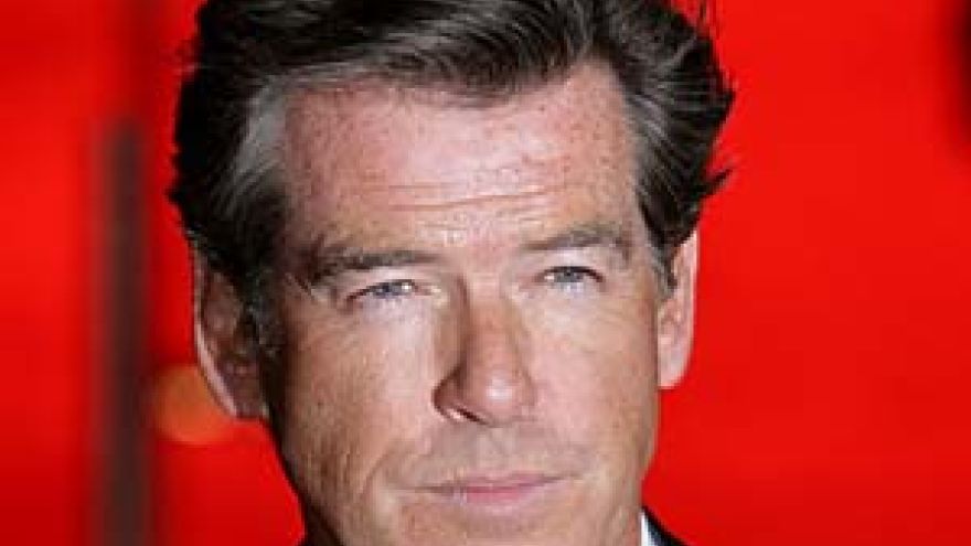 James bond Pierce Brosnan z licencją na odchudzanie?