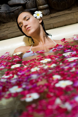 woman-in-flower-bath-picture