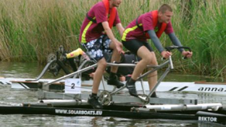 Studenci PG zwyciężyli International Waterbike Regatta