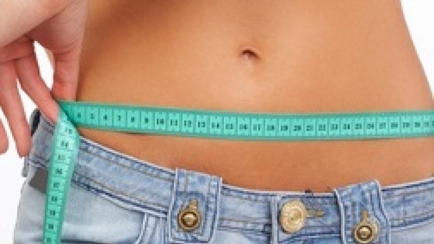 Kobiety same wpędzają się w anoreksję?