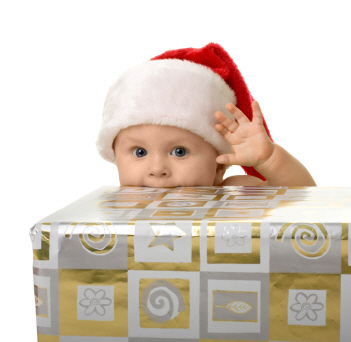 baby-christmas-giftspresent
