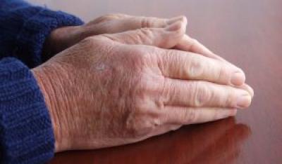 Badanie krwi pomoże wykryć Alzheimera?
