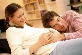 pregnant-woman-and-man2