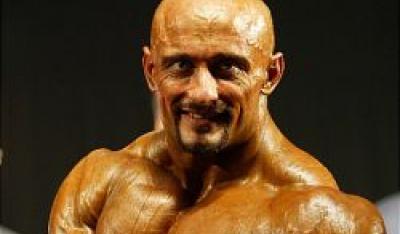 Robert Piotrkowicz - Droga do Arnold Classic 2011