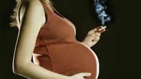 Palenie w ciąży powoduje wady wrodzone
