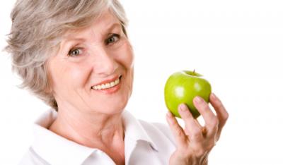 Menopauza nie oznacza pauzy od dentysty