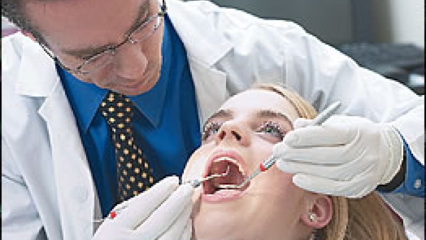 Wizyta u dentysty Badanie stomatologiczne