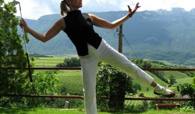 Standing Pilates dla golfa i kręgosłupa