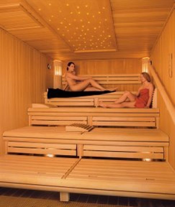 Savoir-vivre w saunie