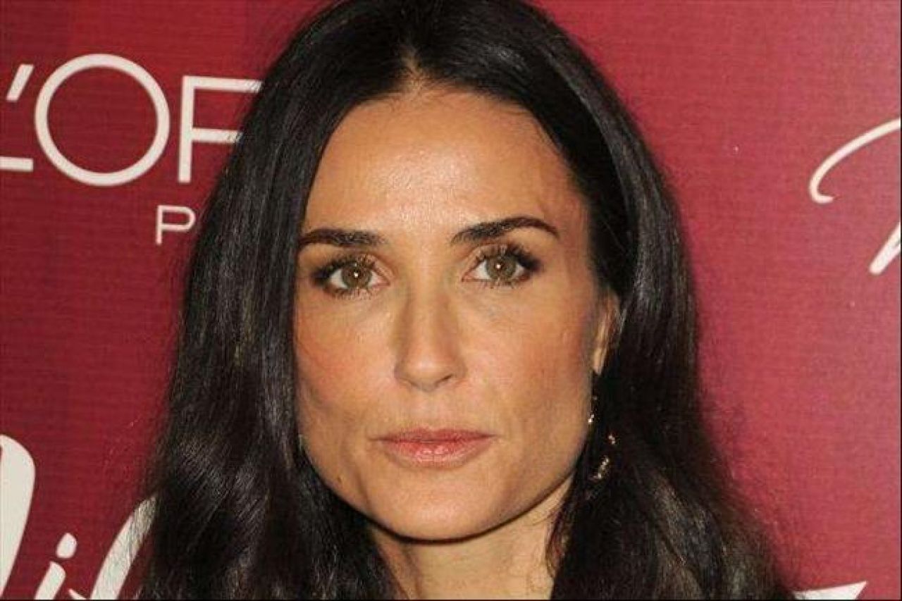 Marchewka i jajka w diecie Demi Moore