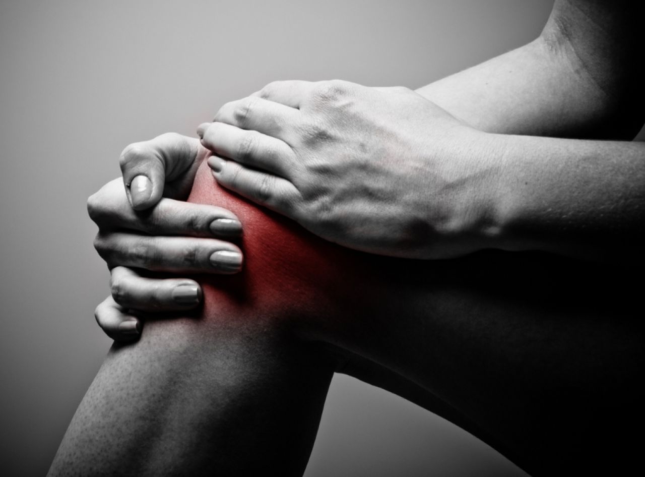 Ból kolana podczas biegu – syndrom pasma biodrowo-piszczelowego