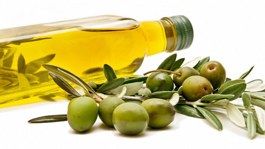 Oliwa z oliwek Oliwa z oliwek w trosce o Twój mózg