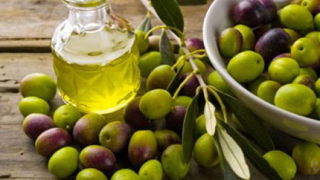 Oliwa z oliwek złoty płyn zdrowia
