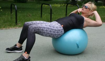 Ćwiczenia z piłką fitball