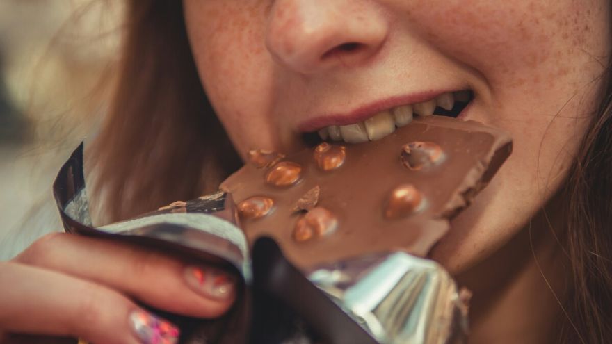 Odchudzanie Dlaczego emocjonalne jedzenie może utrudniać proces odchudzania?