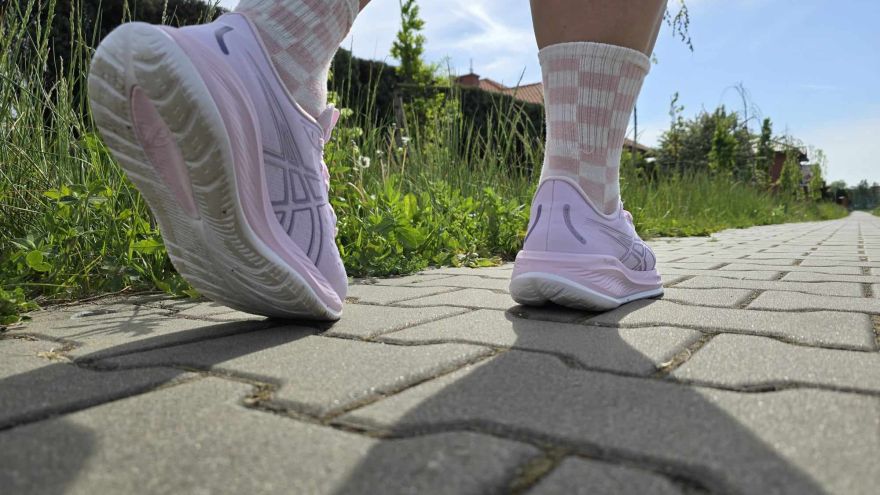 Buty do biegania Test butów biegowych Asics Gel-Cumulus 26 