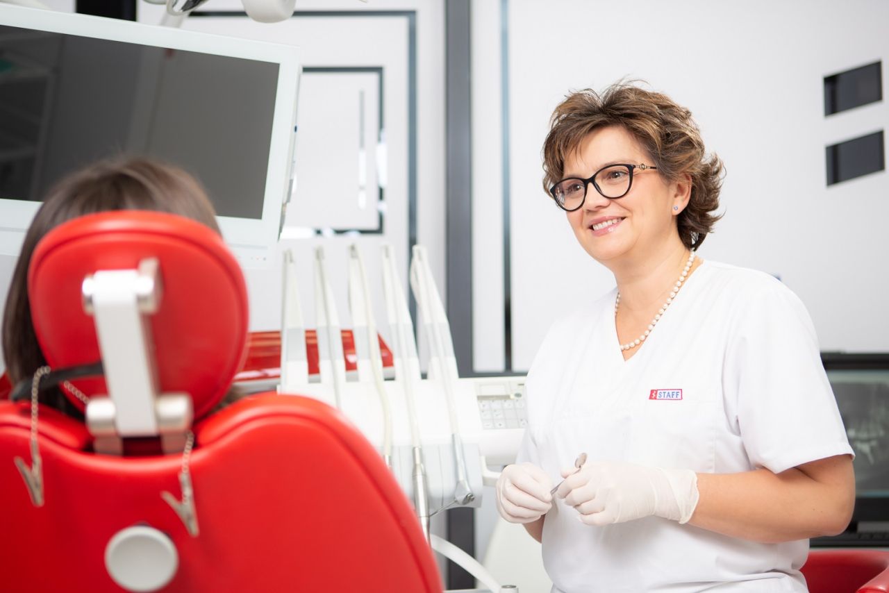 Moda na bonding i flow injection, czyli szybką metamorfozę zębów