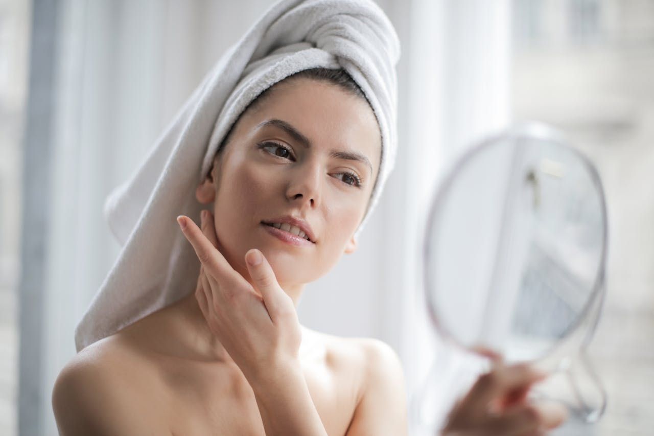 Retinol i ochrona przeciwsłoneczna – idealny jesienny duet dla regeneracji skóry