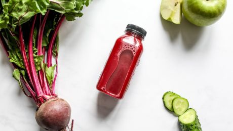 Detoks po zimie: Najlepsze przepisy na wiosenne koktajle