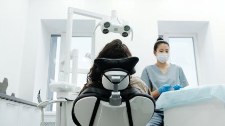 Nowotwory, które może zauważyć stomatolog. Objawy, których nie wolno lekceważyć