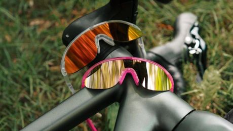 Jakie okulary sportowe wybrać do biegania, jazdy rowerem i nordic walking?