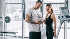 Aktualności Trener personalny vs trening solo – co bardziej skuteczne?