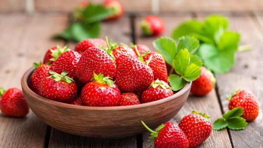Top 5 fit przepisów na dania z truskawkami