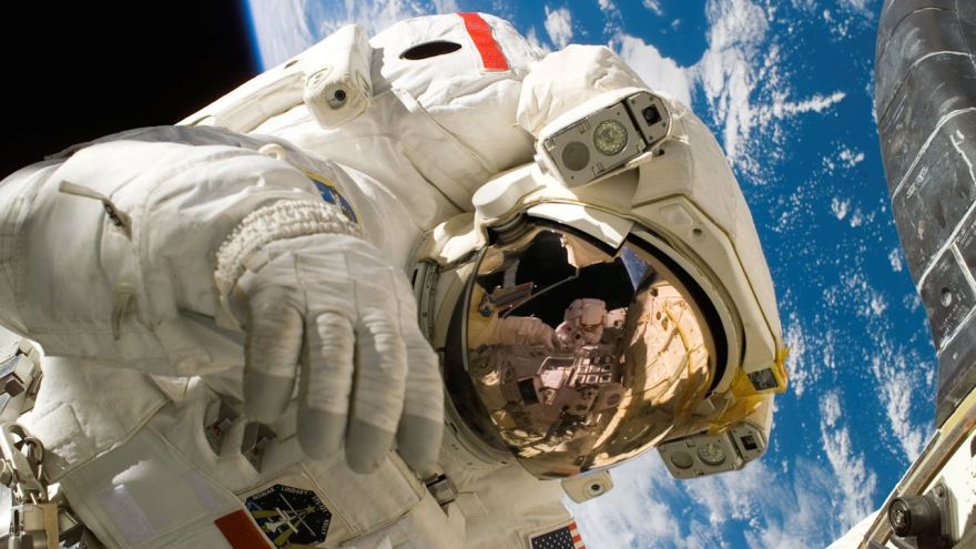 Ćwiczenia Jak trenować jak astronauta? Kosmiczna forma w zasięgu każdego