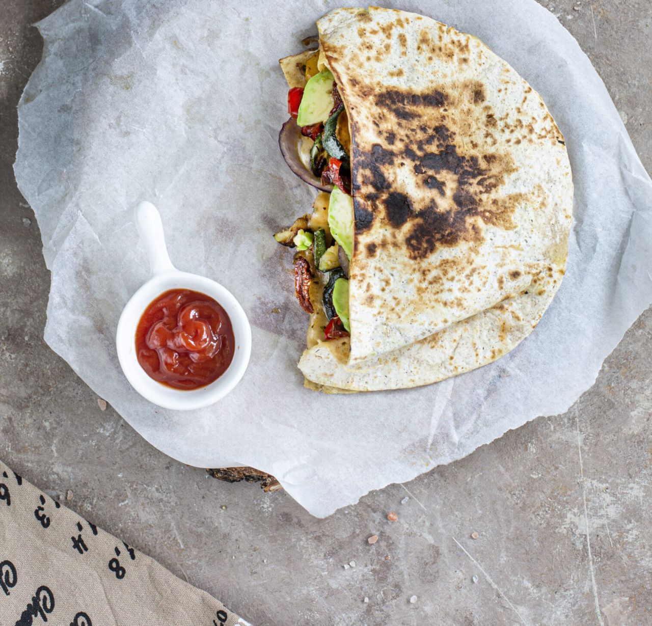 Quesadilla ze smażonymi warzywami