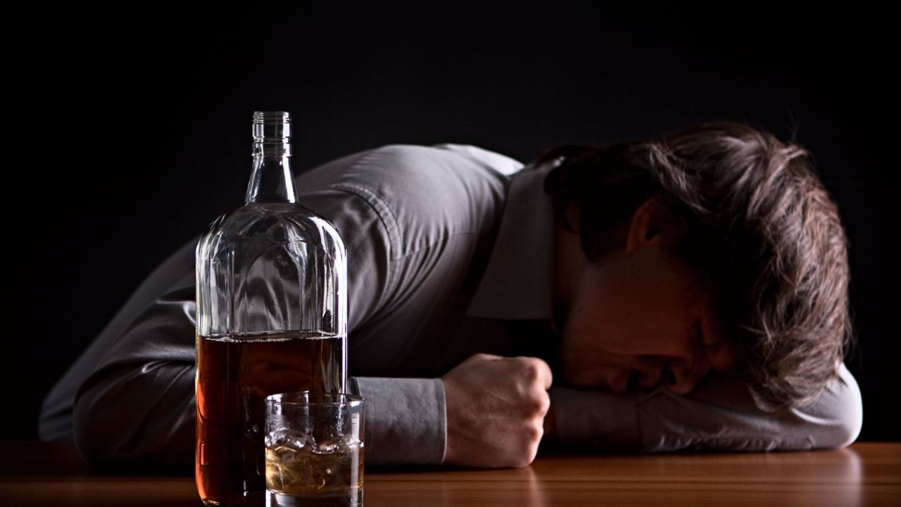 Robisz formę, a pijesz? Sprawdź, dlaczego to się nie uda