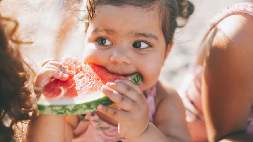Dieta Dziecko na wakacjach: jak zadbać o zdrowe żywienie w podróży?