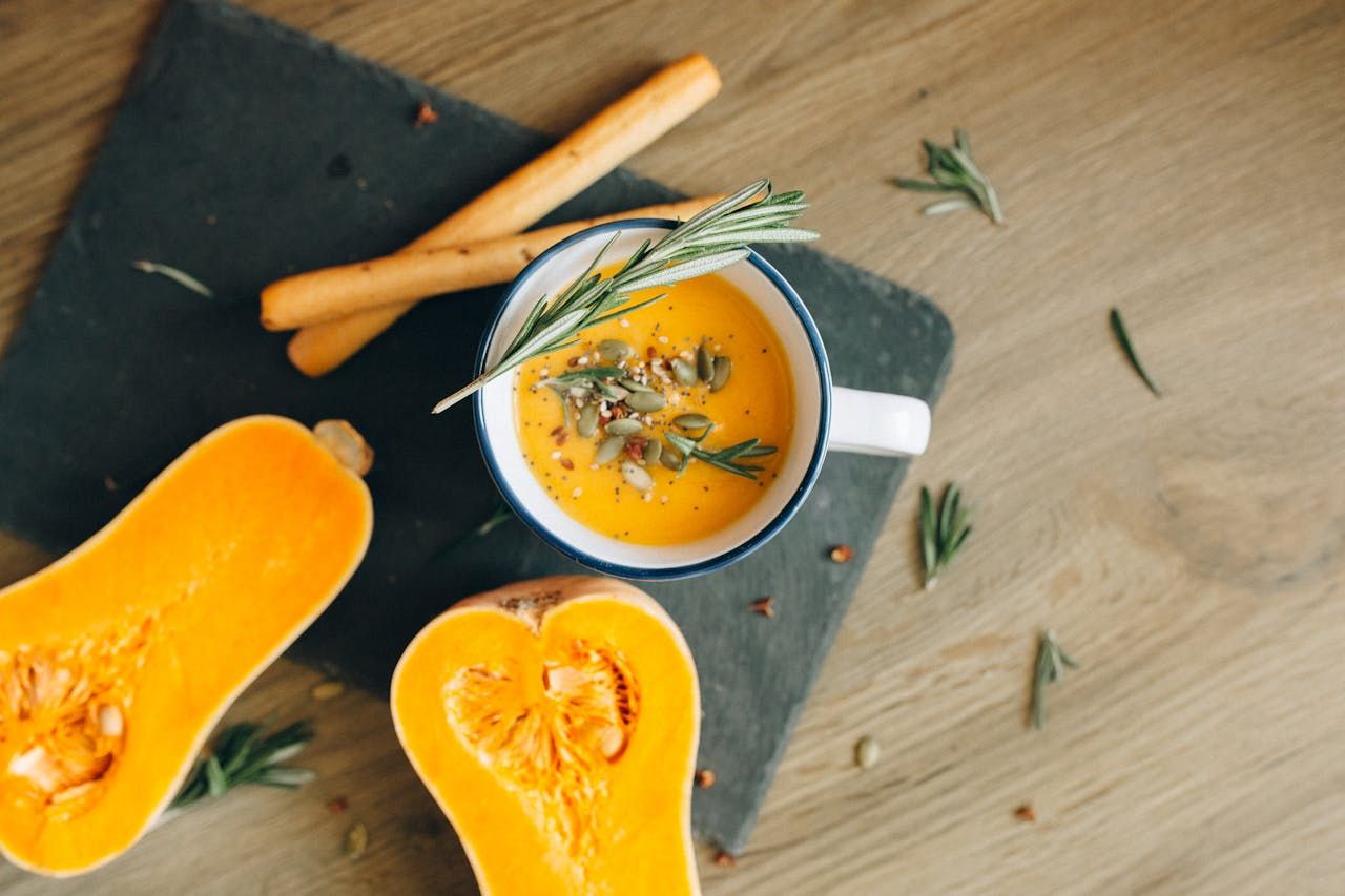Jesienne przepisy fit, które odmienią Twoją dietę – spróbuj dyniowego hitu!