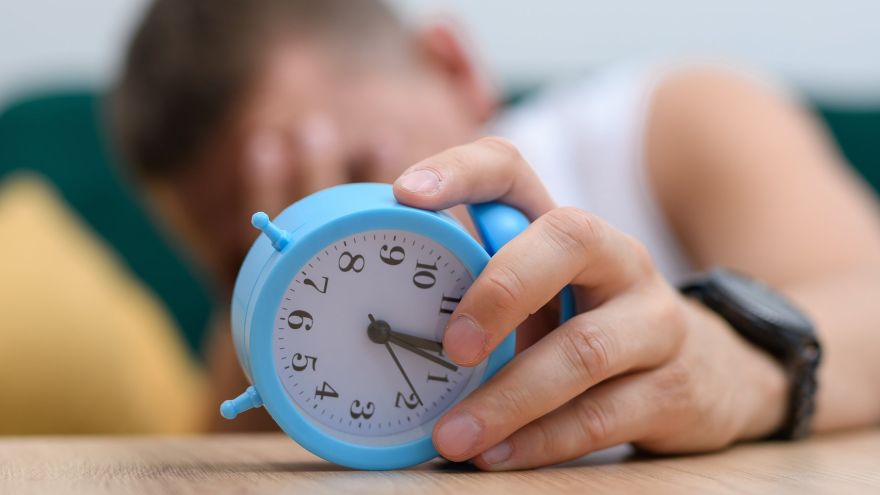 Zdrowie Zmiana czasu a ADHD – jak przesunięcie zegara wpływa na sen i koncentrację?