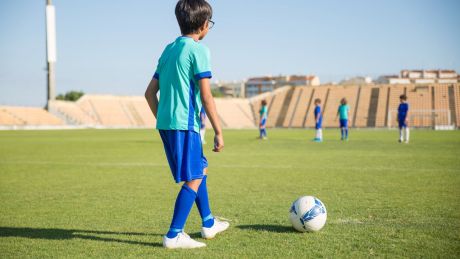 Londyńskie szkoły zakazują rodziców na meczach – sport pod presją dorosłyc