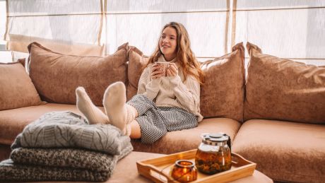 Jesienna chandra – jak ją pokonać i odzyskać czas dla siebie? Psycholog radzi