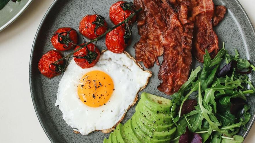 Zdrowe przepisy Co jeść przed treningiem? 5 pomysłów na lekkie i energetyczne posiłki