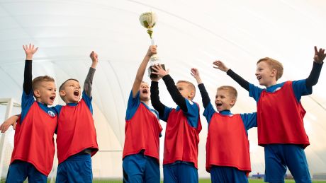 Jak zachęcić uczniów do ruchu? Sekcje i kluby sportowe jako wsparcie w budowaniu aktywności