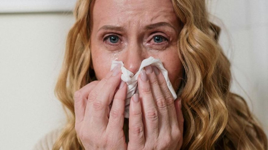 Zdrowie Jak dbać o zatoki jesienią? Skuteczne i proste sposoby, które naprawdę pomagają