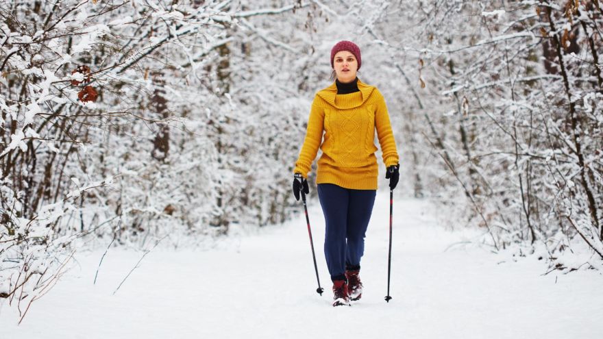 Aktualności Domowy trening w Święta – jak ćwiczyć bez sprzętu i presji?